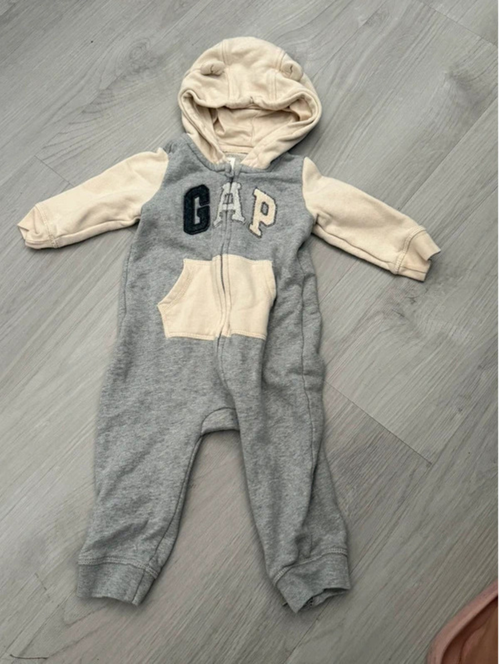 Baby GAP Bear Ears Arch Logo Zip One-Piece - 12-18M